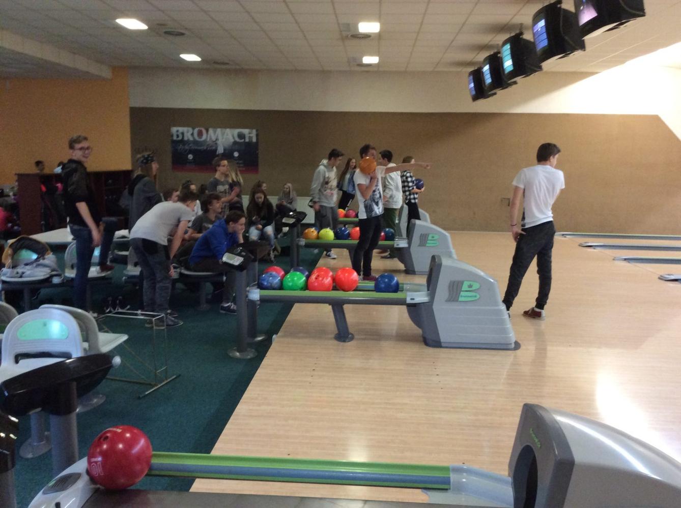 Bowling - 9. třída - 6