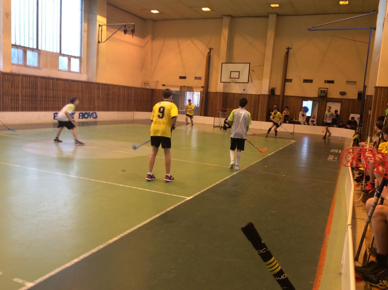 Postup florbalistů do kraje - 6