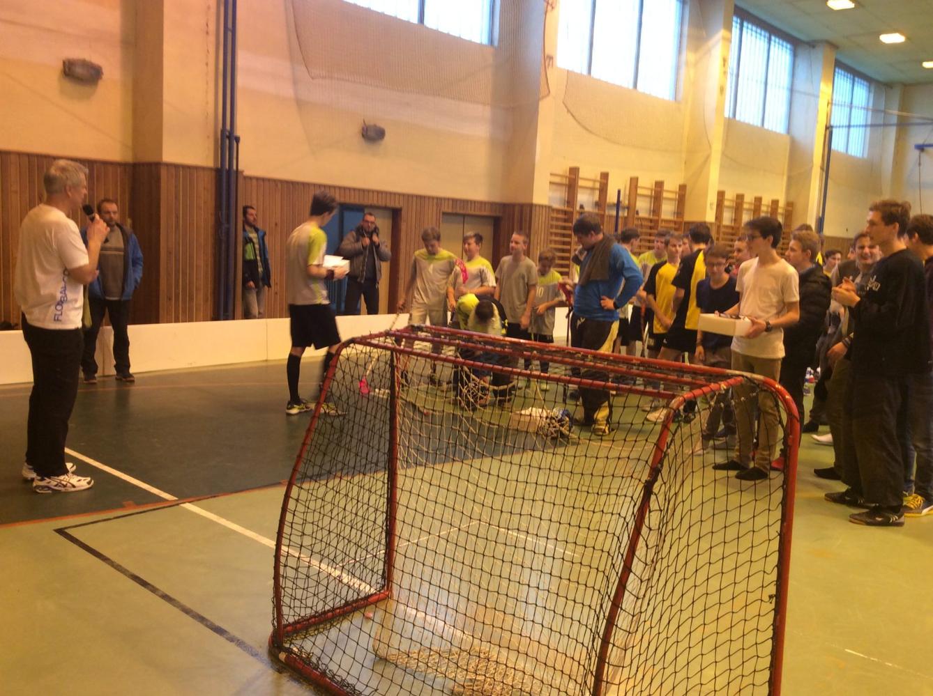 Postup florbalistů do kraje - 23