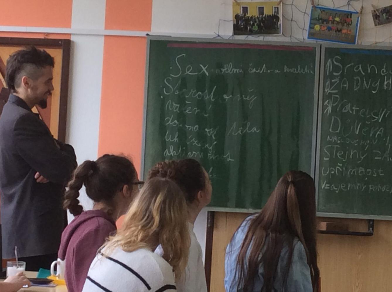 PŘÁTELSTVÍ A LÁSKA v 8. třídě - 9