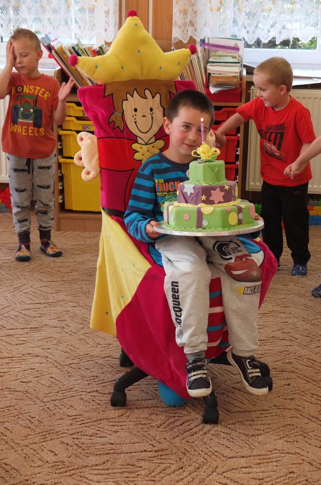 Narozeniny dětí- rok 2017/18 - 40