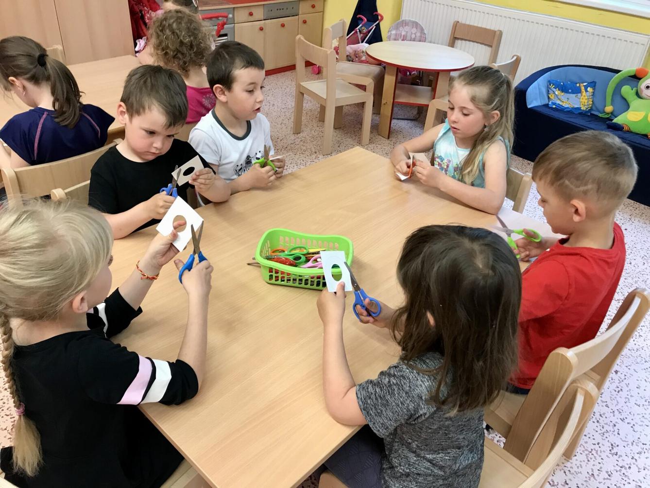 SOVIČKY: ,,MÁME RÁDI ZVÍŘATA" - 1