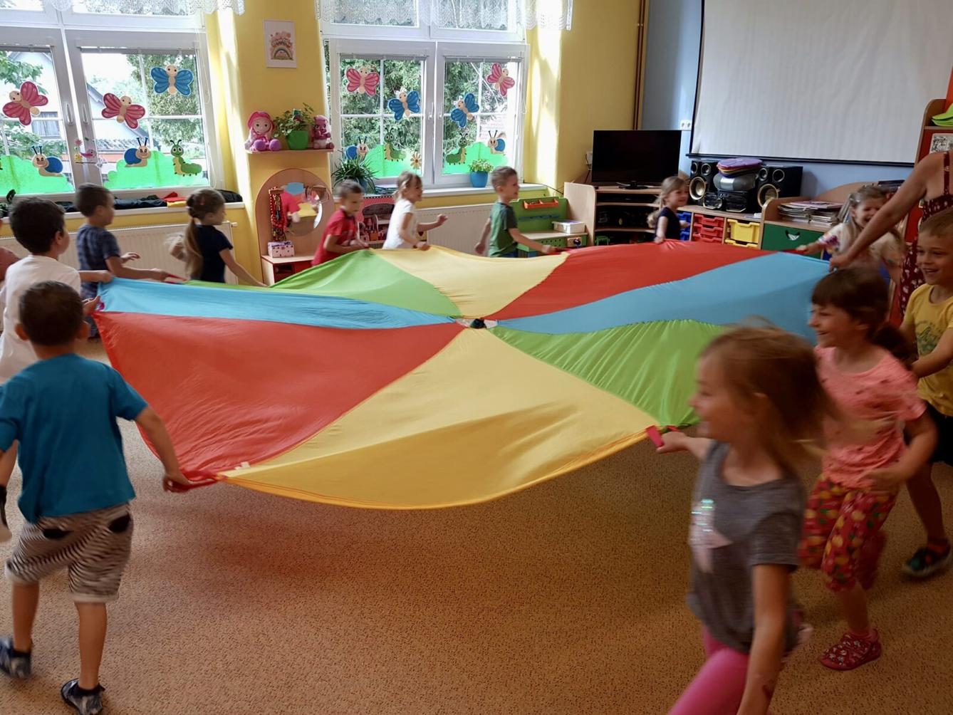 sovičky: ,,z pohádky do pohádky" - 6