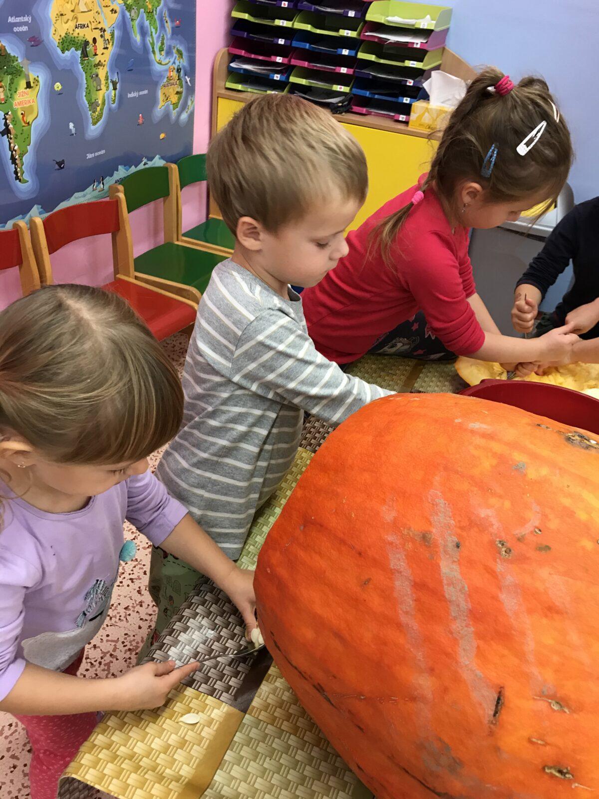 TVOŘENÍČKO: ,,HALLOWEEN - 3