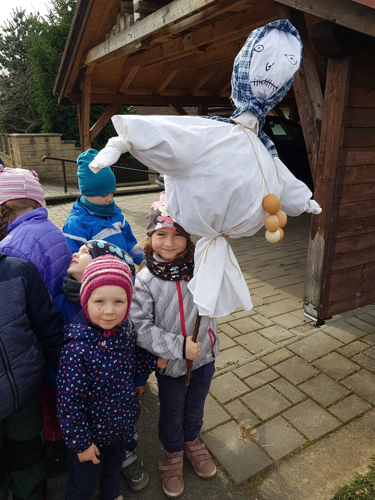 VYNÁŠENÍ  MORANY - 6