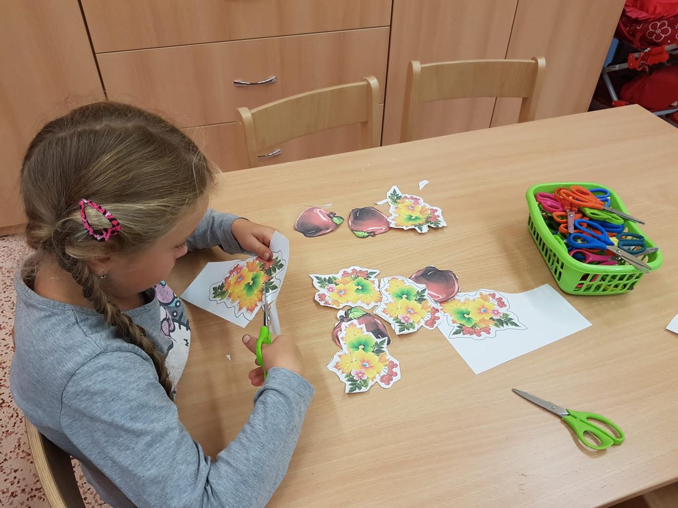 SOVIČKY: ,,ČAS JABLÍČKOVÉ VŮNĚ" - 11