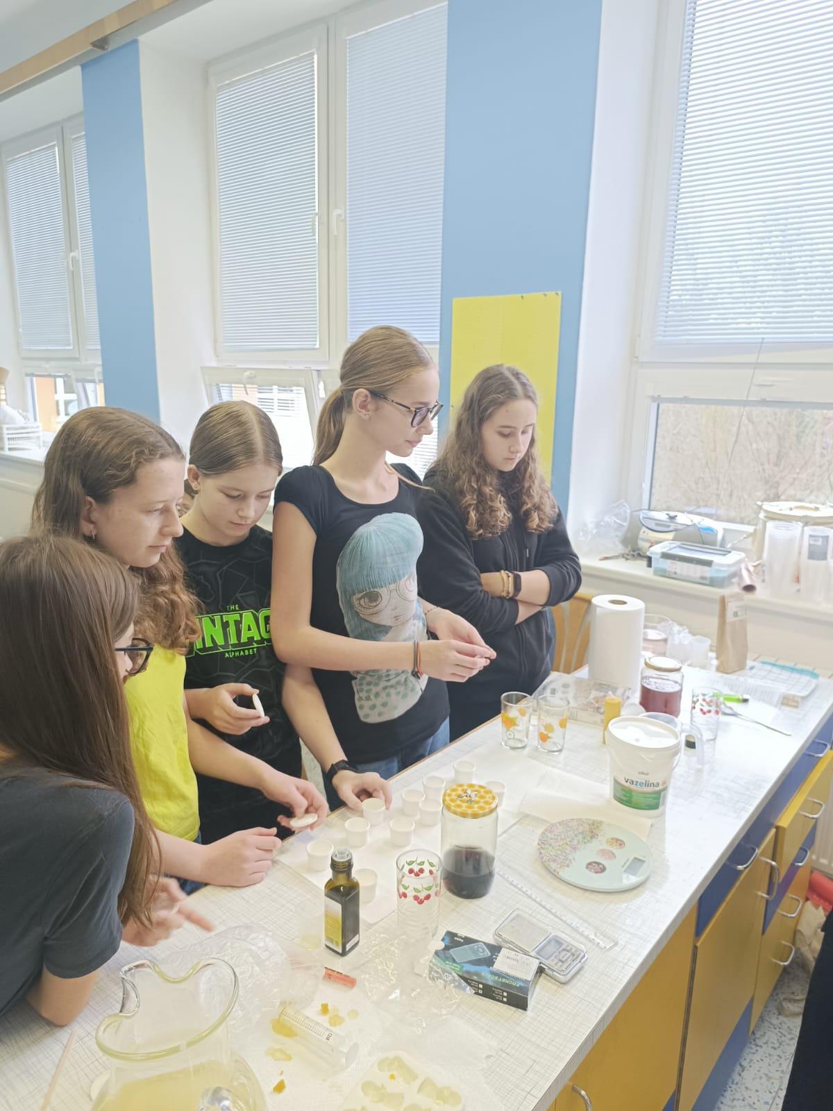 Tematická dílna Včelařství - 8