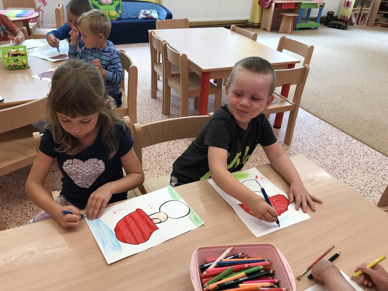 SOVIČKY: ,,LES" - 13