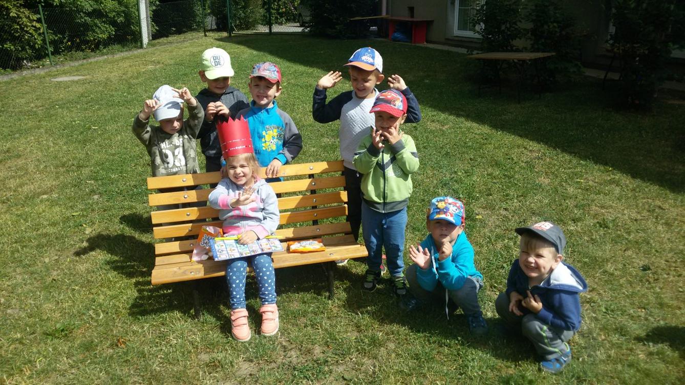 Broučci slaví: Sofinka měla narozeniny - 24