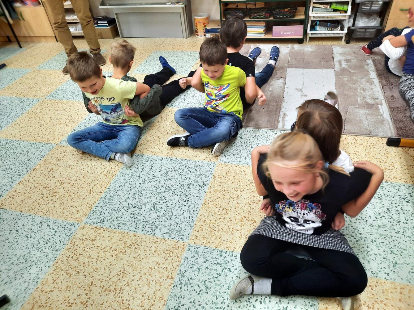 25. 10. Jsme parta - 8