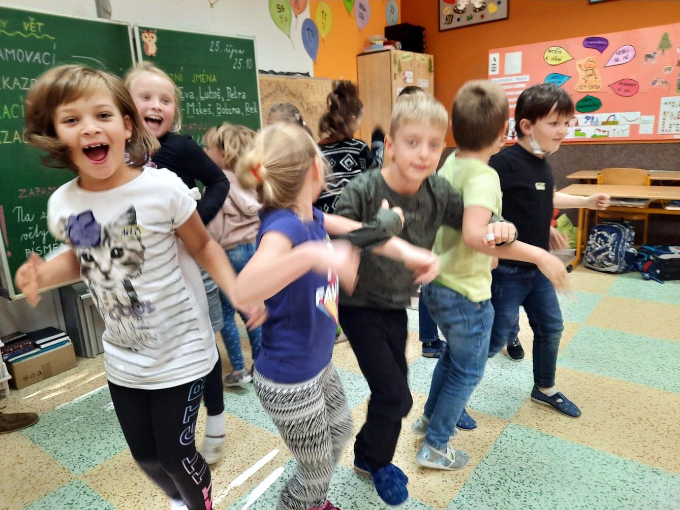 25. 10. Jsme parta - 17