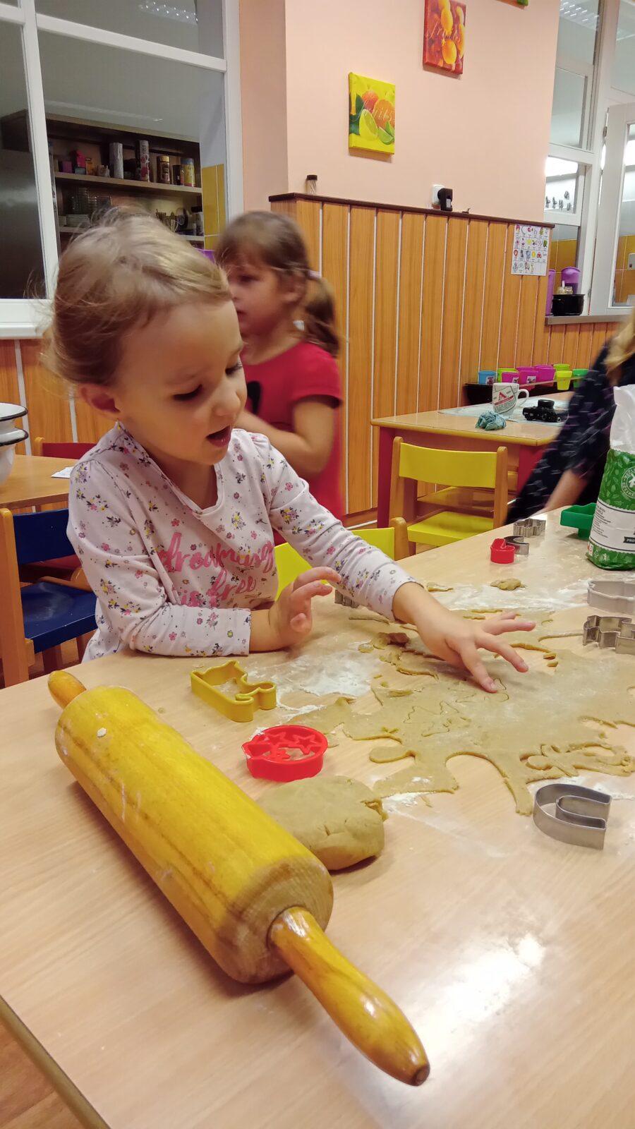 Pečení perníčků - 12