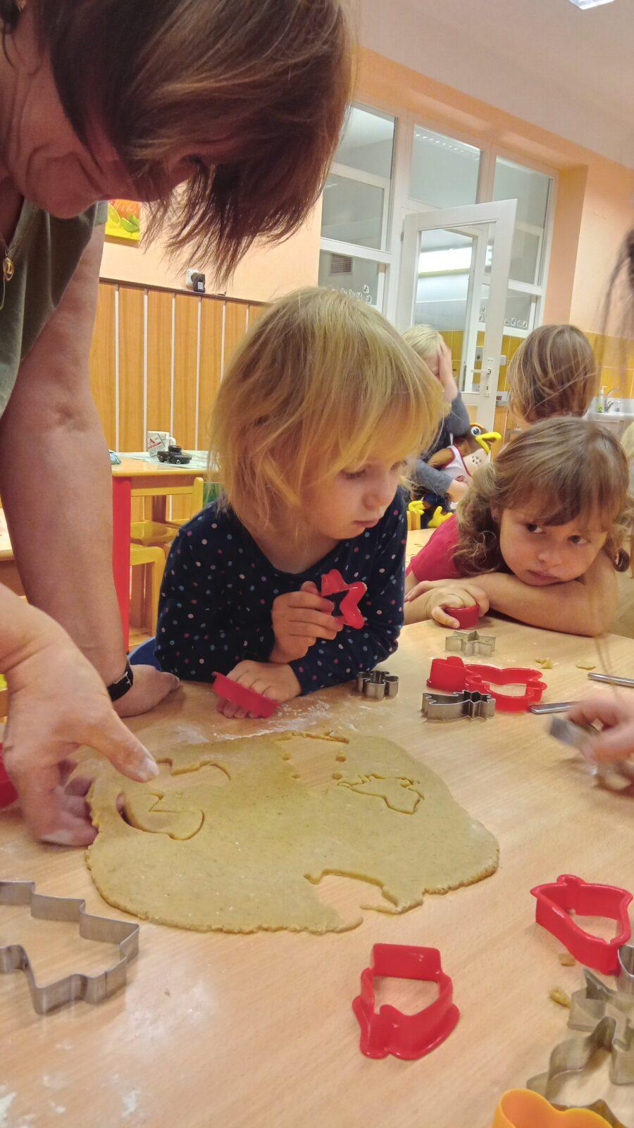 Pečení perníčků - 15