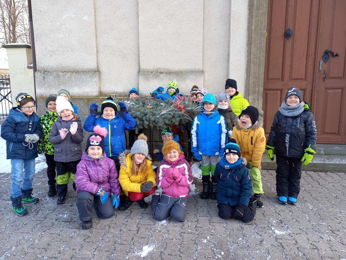 Prvňáčci na sněhu - 1