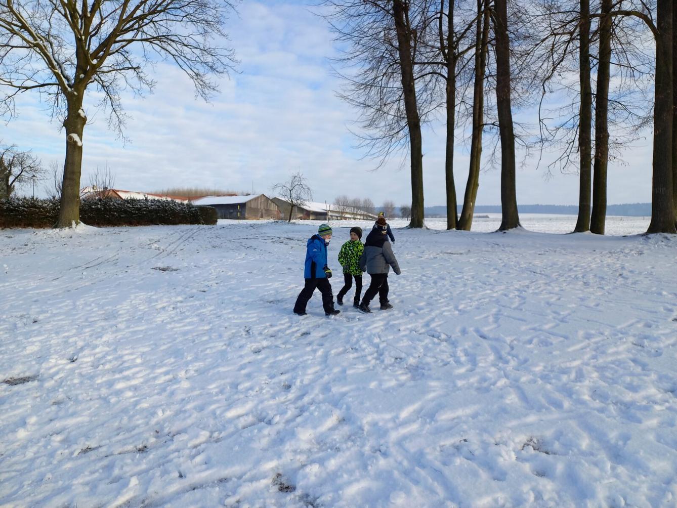 Prvňáčci na sněhu - 5