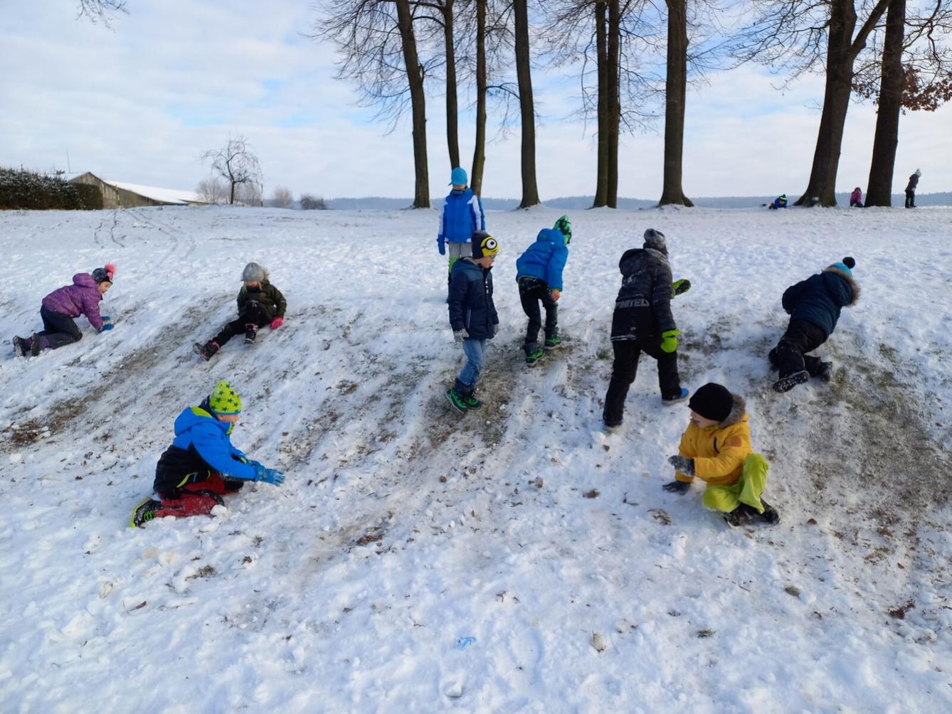 Prvňáčci na sněhu - 8