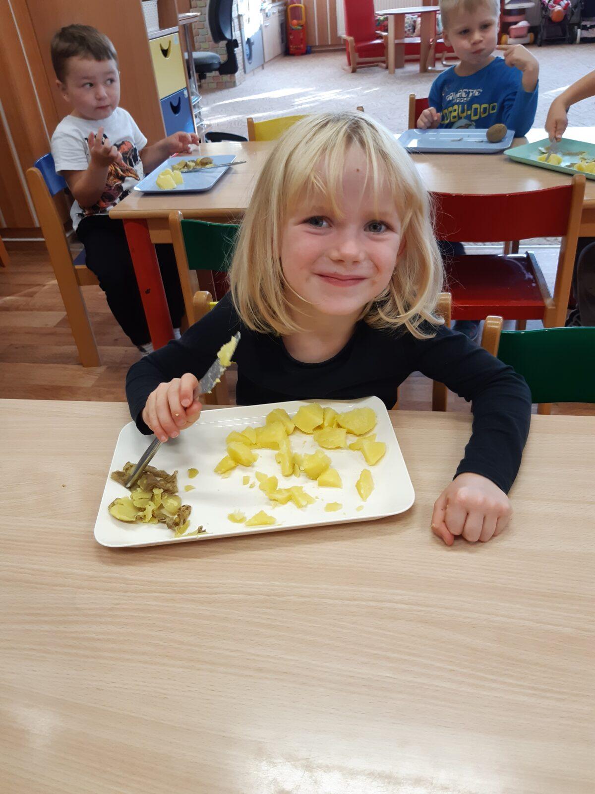 ŘÍJEN - DRÁČCI - 7