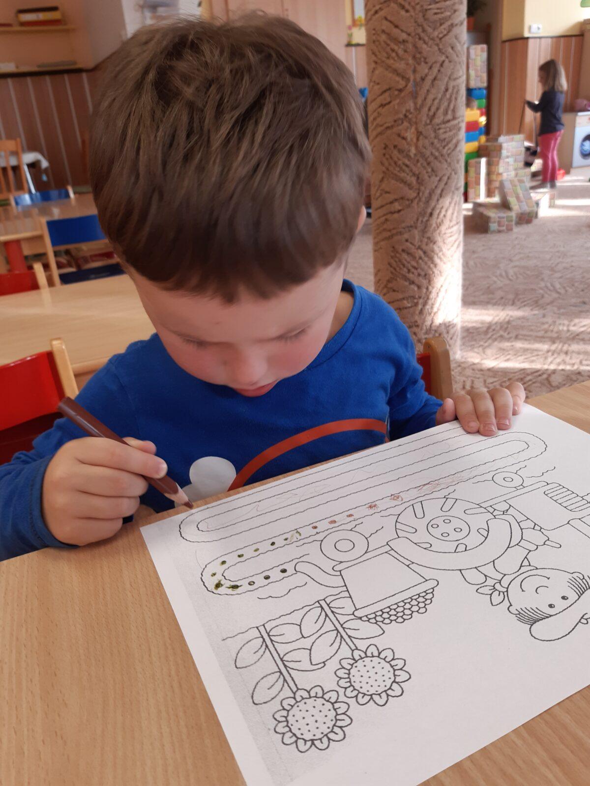 ŘÍJEN - DRÁČCI - 16