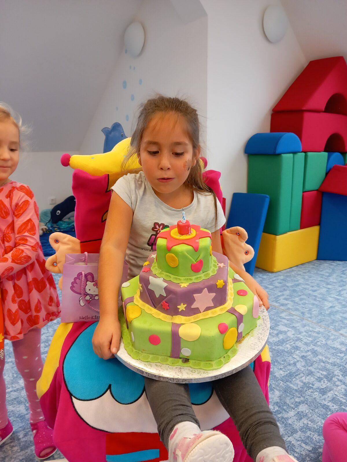 Barunka slaví narozeniny - 2