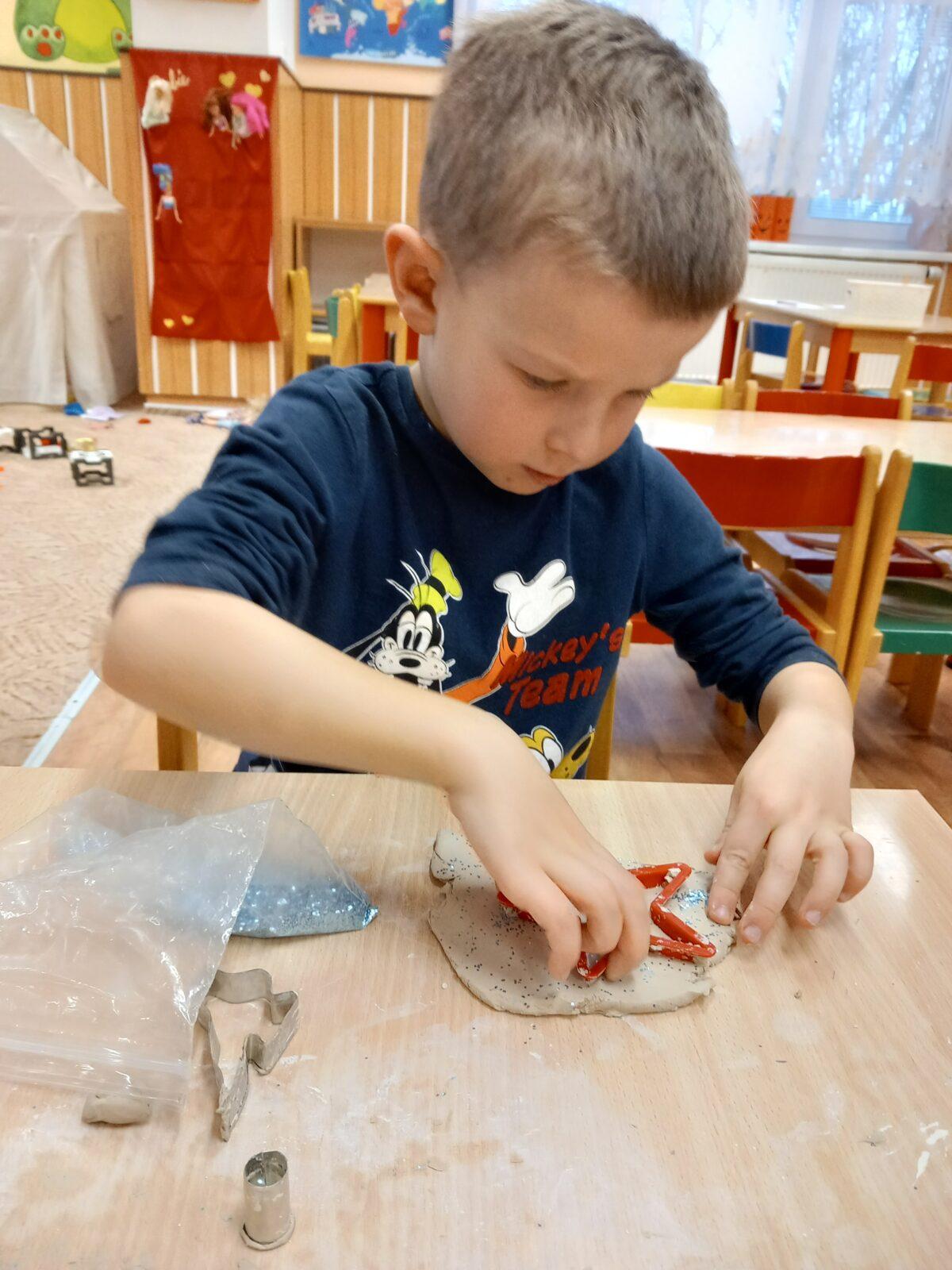 Tvoříme vánoční ozdoby... - 7