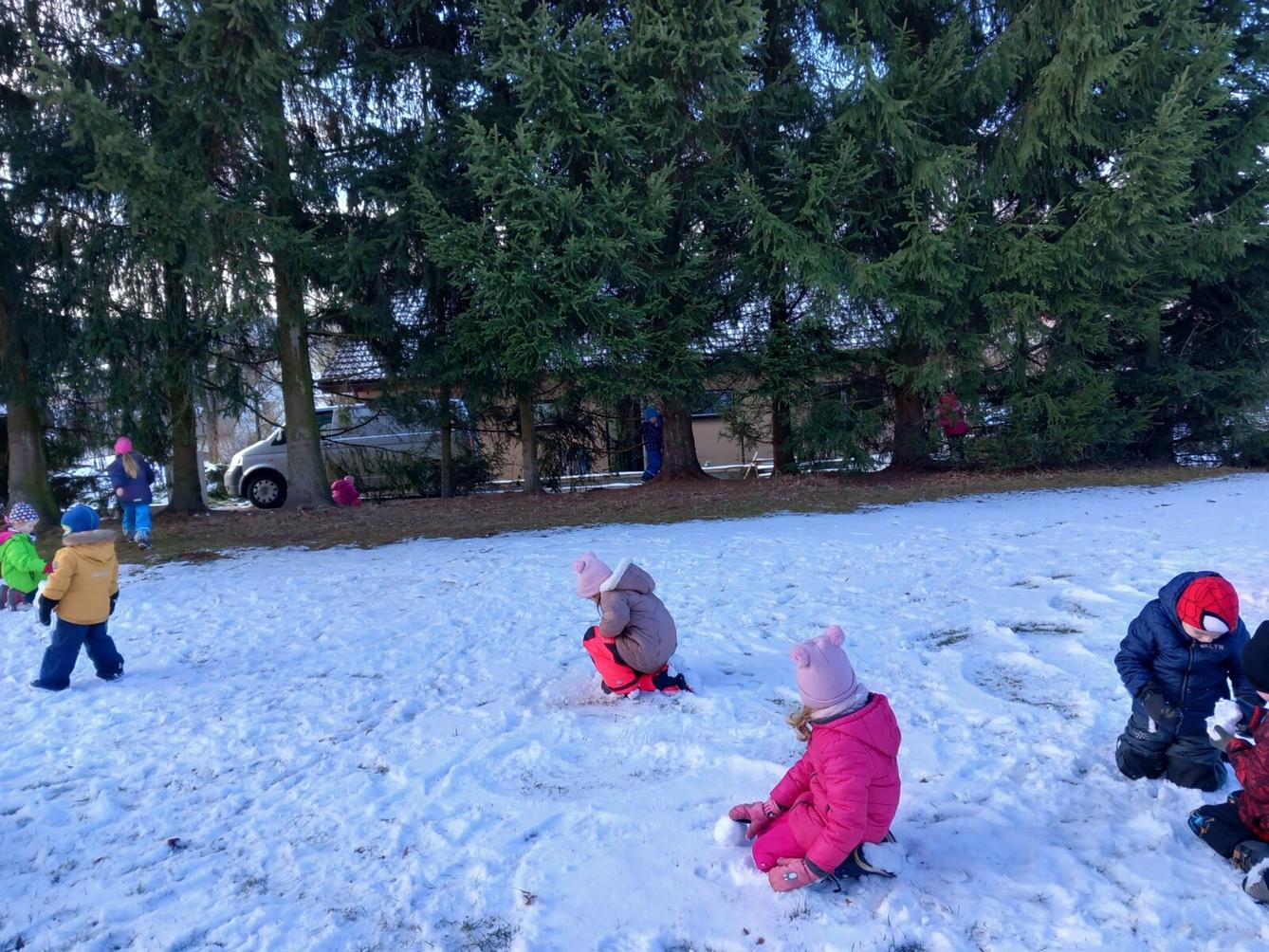 Stavíme sněhuláky! - 6