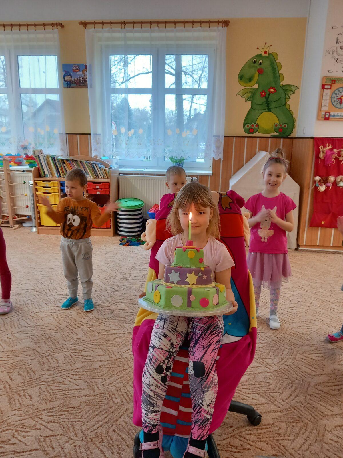 Nicolka slaví narozeniny - 4