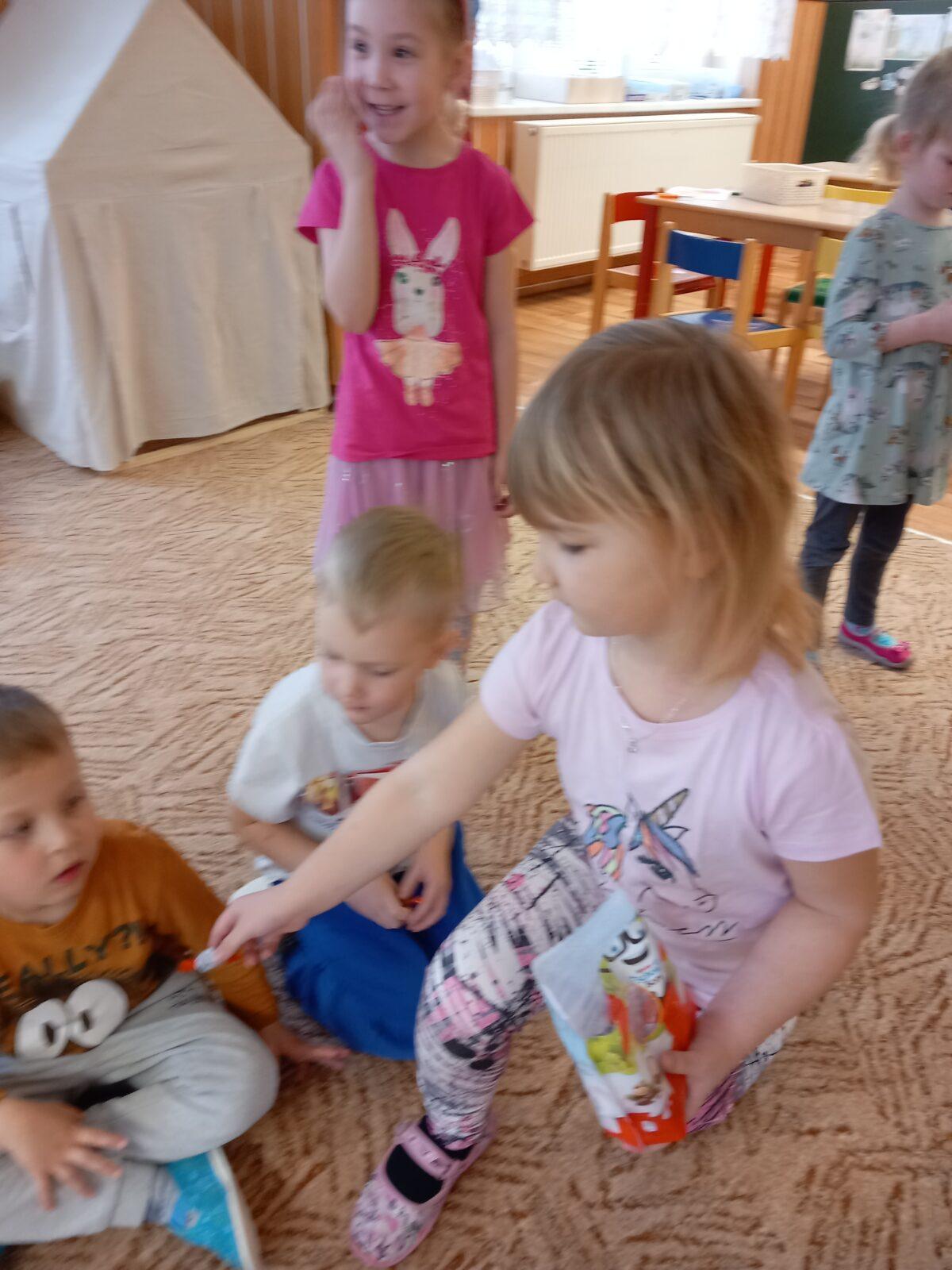 Nicolka slaví narozeniny - 8