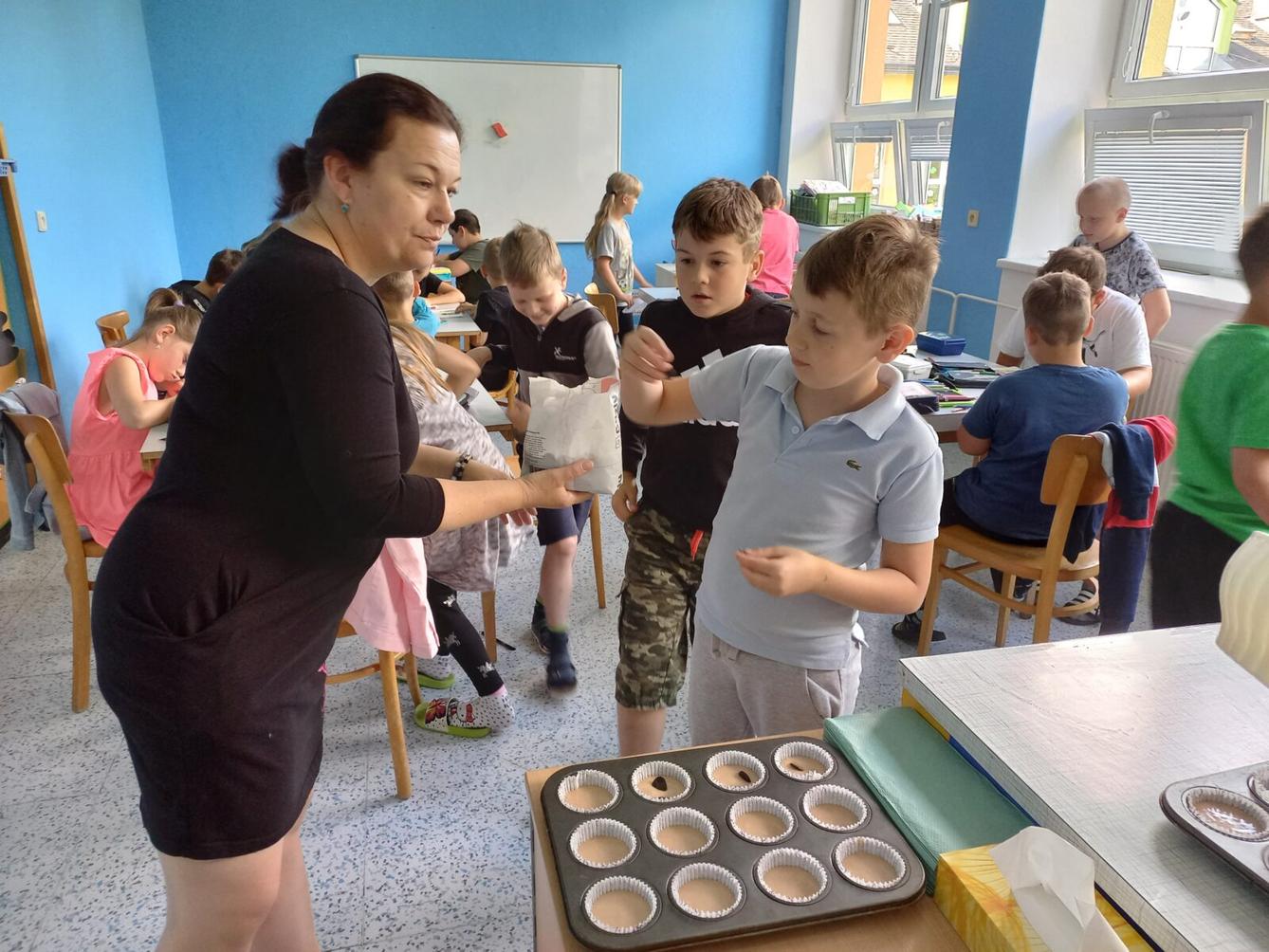 Druháčci pečou pro tatínky - 13