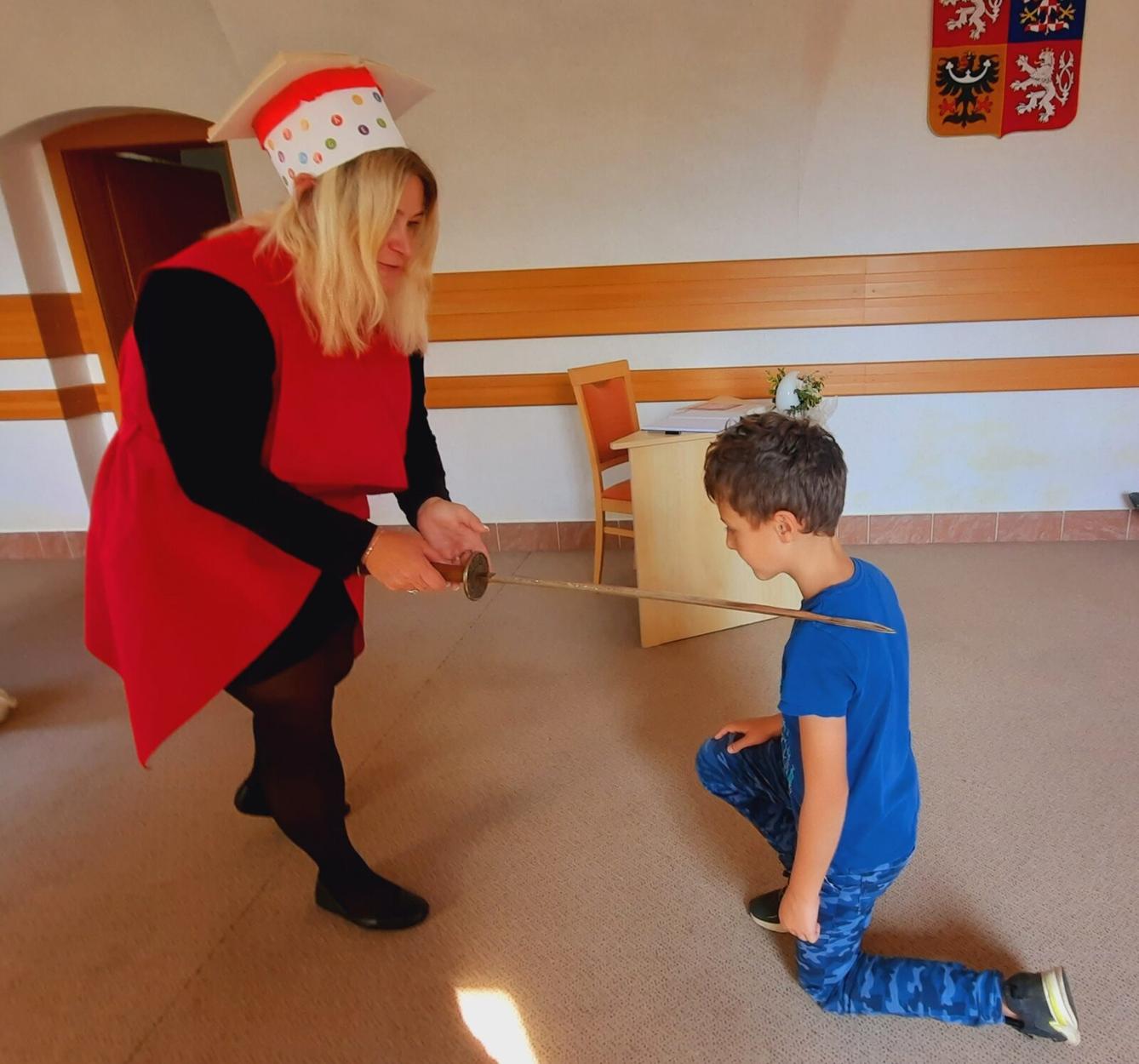 18. 9. Pasování na čtenáře, 2.B - 65