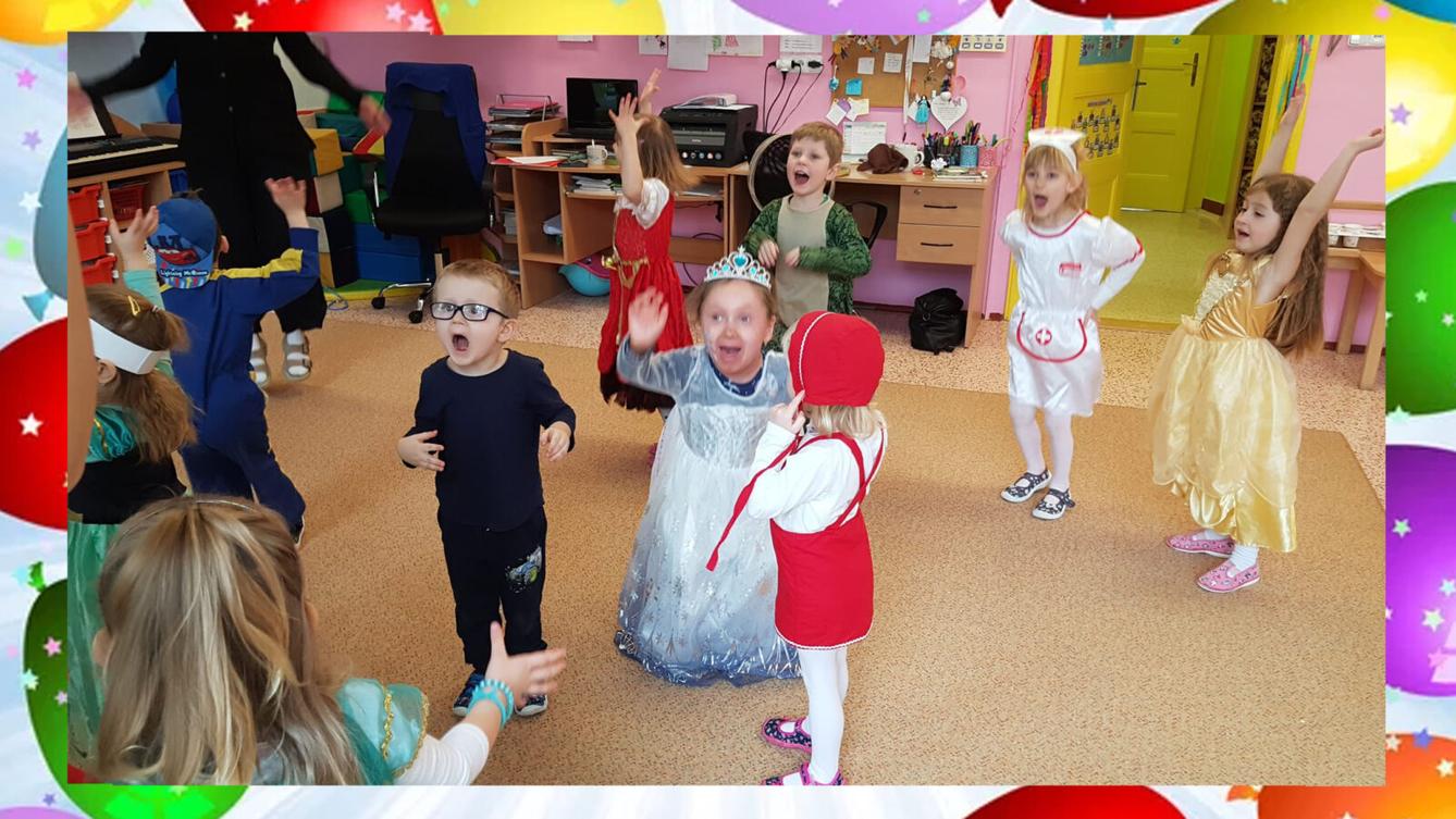 „vodník, šašek, král - je tu karneval!!!“ - 19