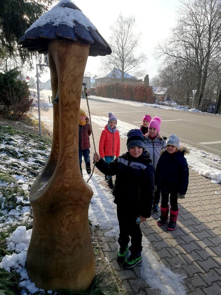 8. 12. Vánoční přání - 11