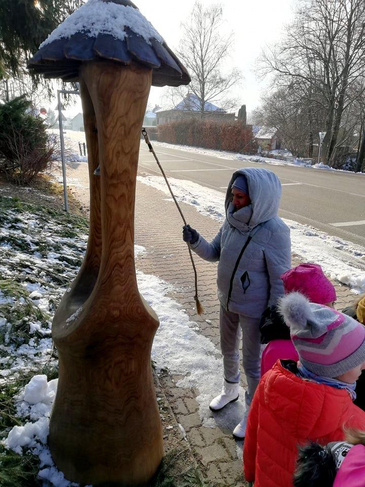 8. 12. Vánoční přání - 16