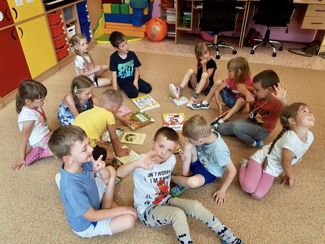 sovičky: ,,z pohádky do pohádky" - 27