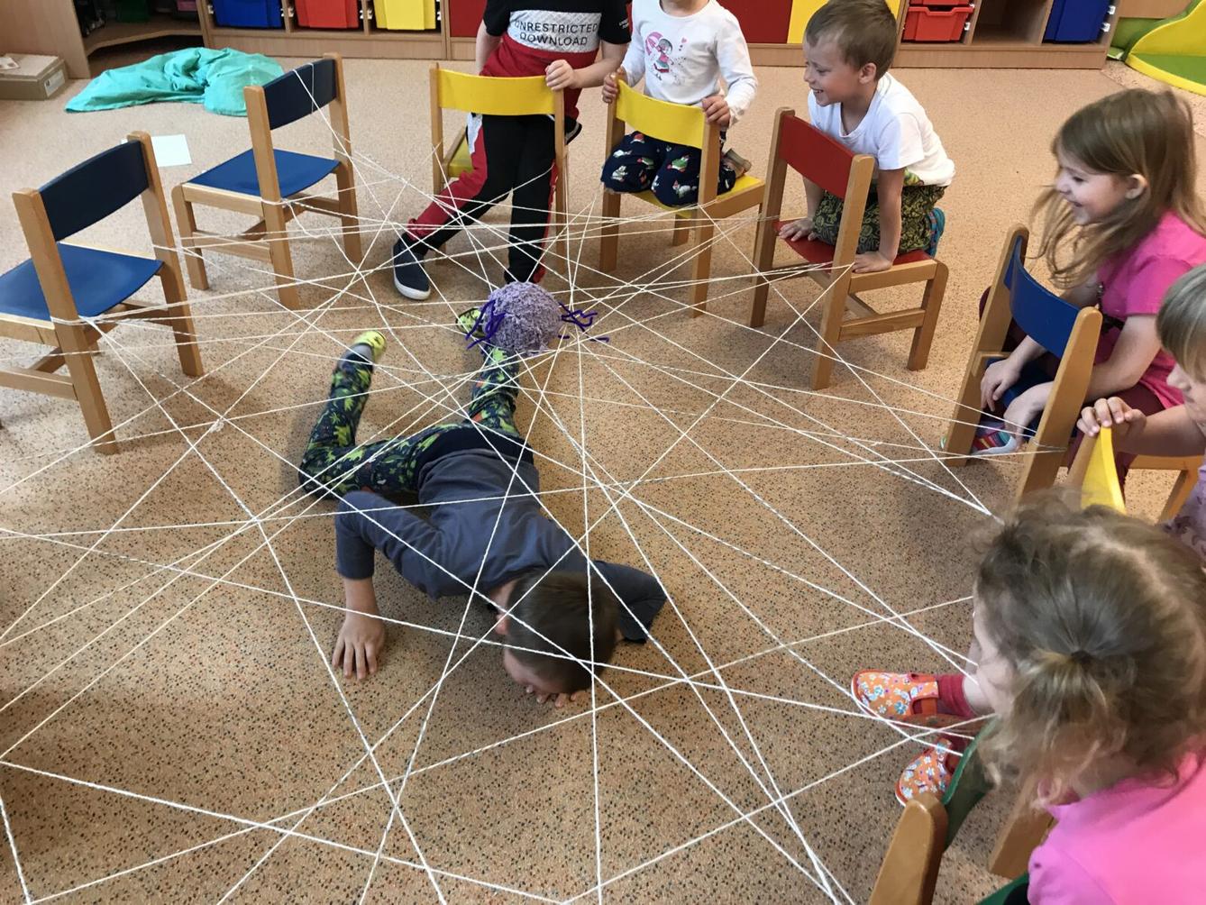 "Kam chodí broučci spát" - 20