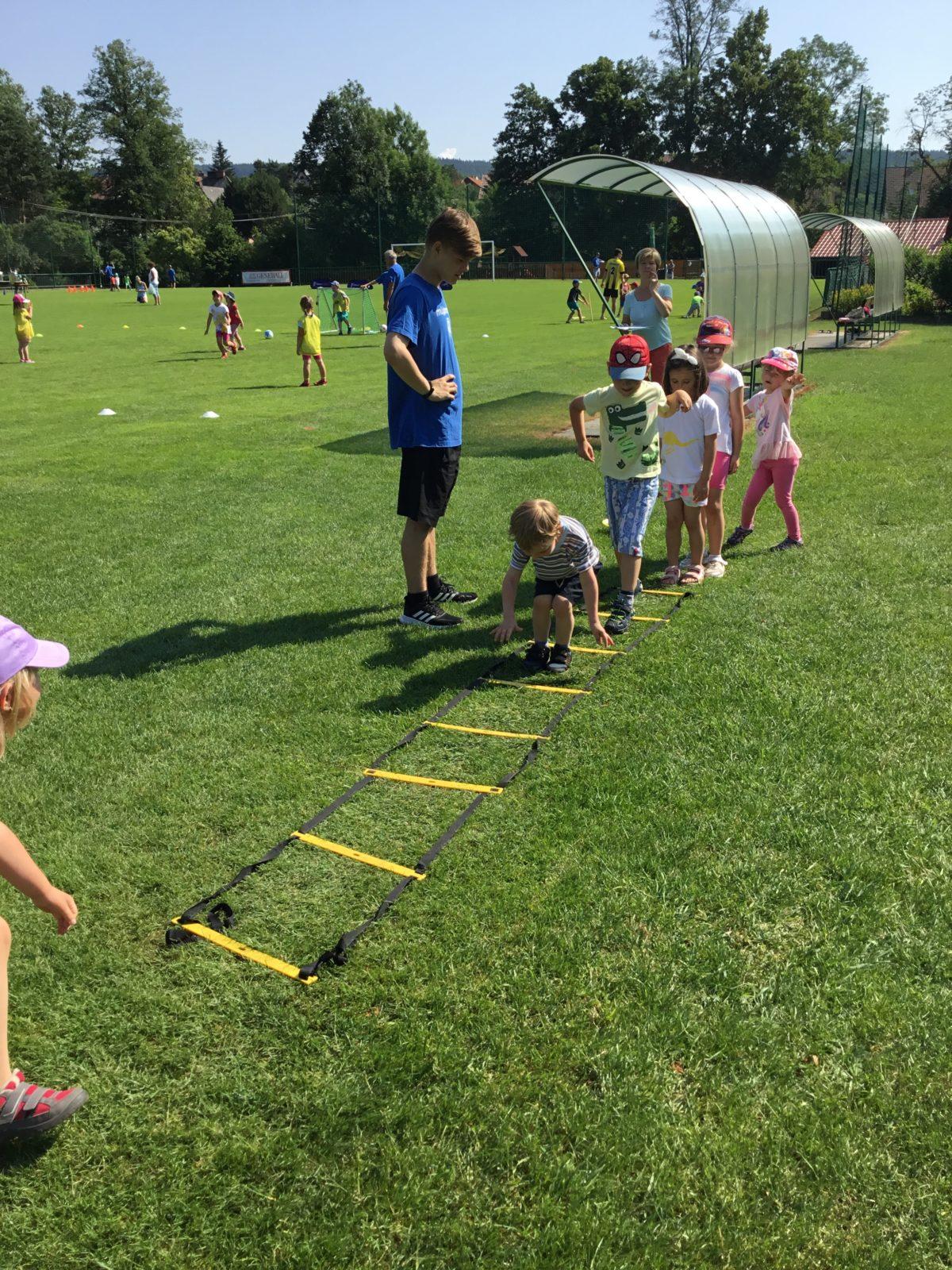 "Fotbalová hvězdička" - 15