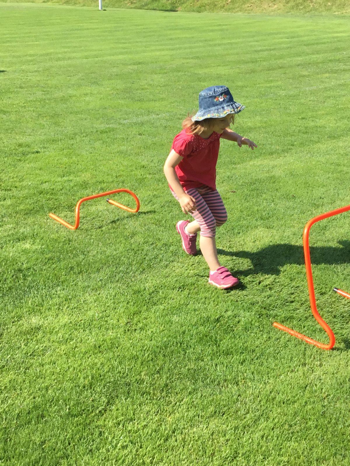 "Fotbalová hvězdička" - 16