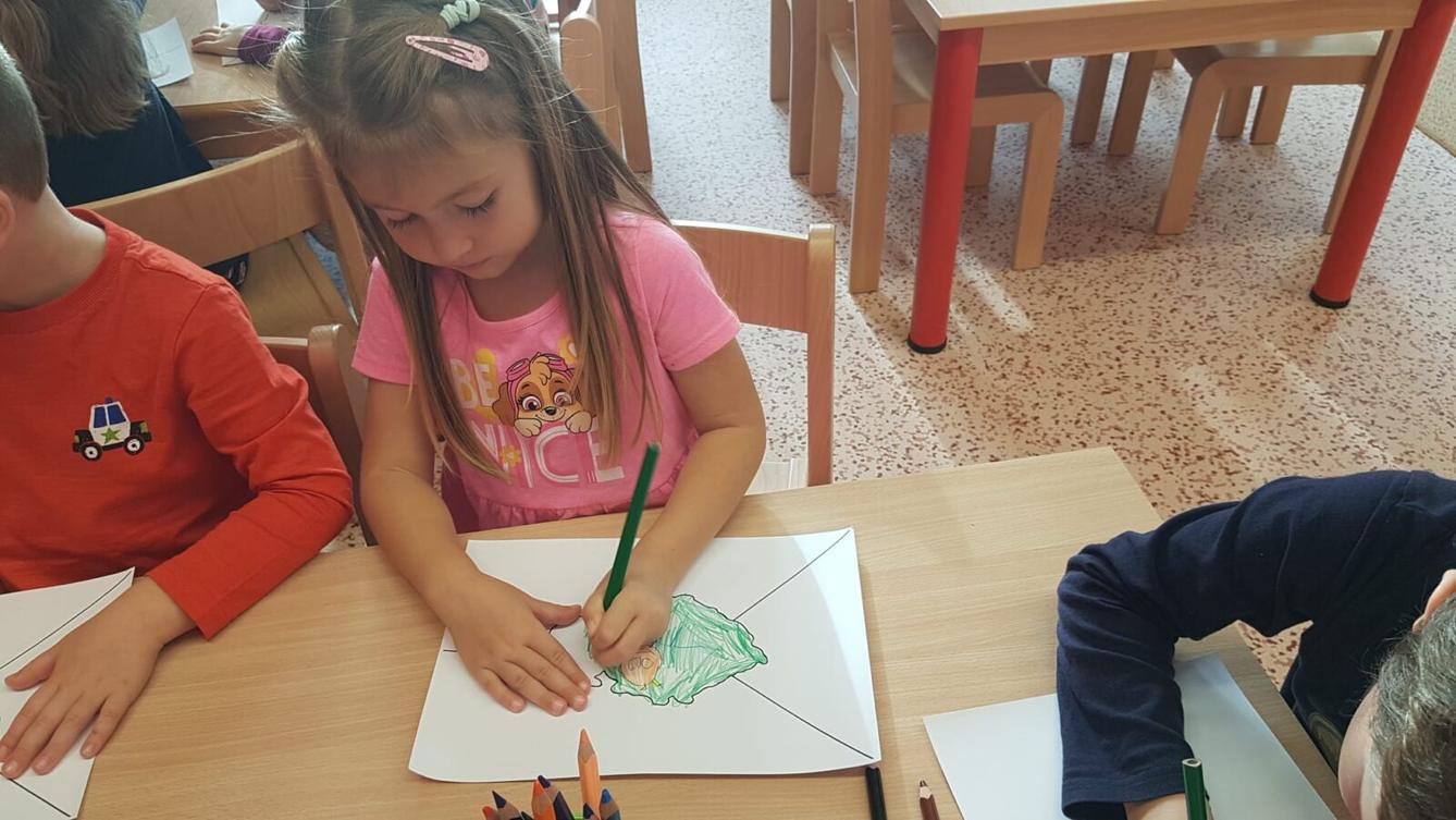 SOVIČKY: ,,KDE ŽIJEME" - 24