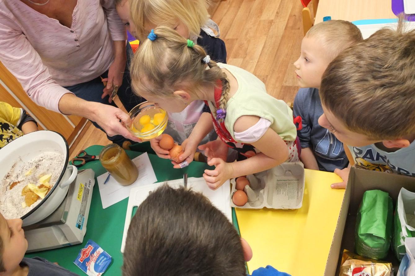 Pečení perníčků 2017 - 10