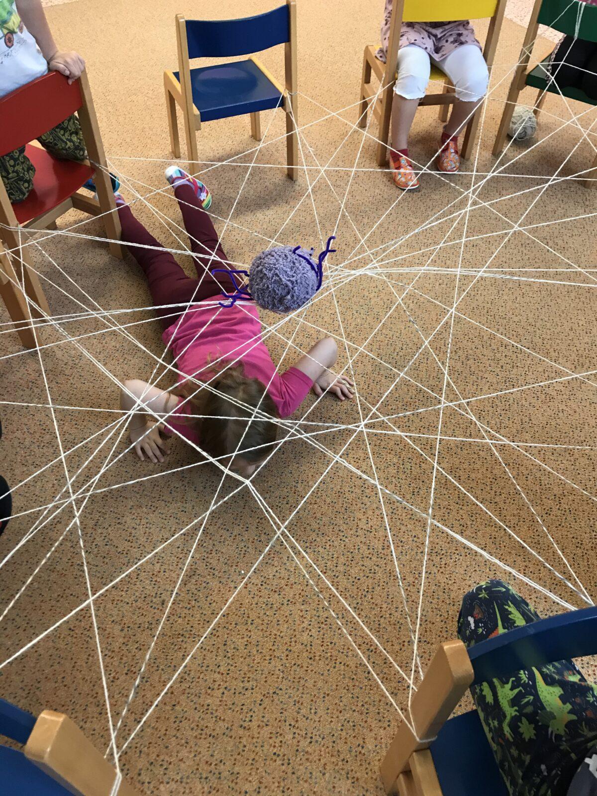 "Kam chodí broučci spát" - 25