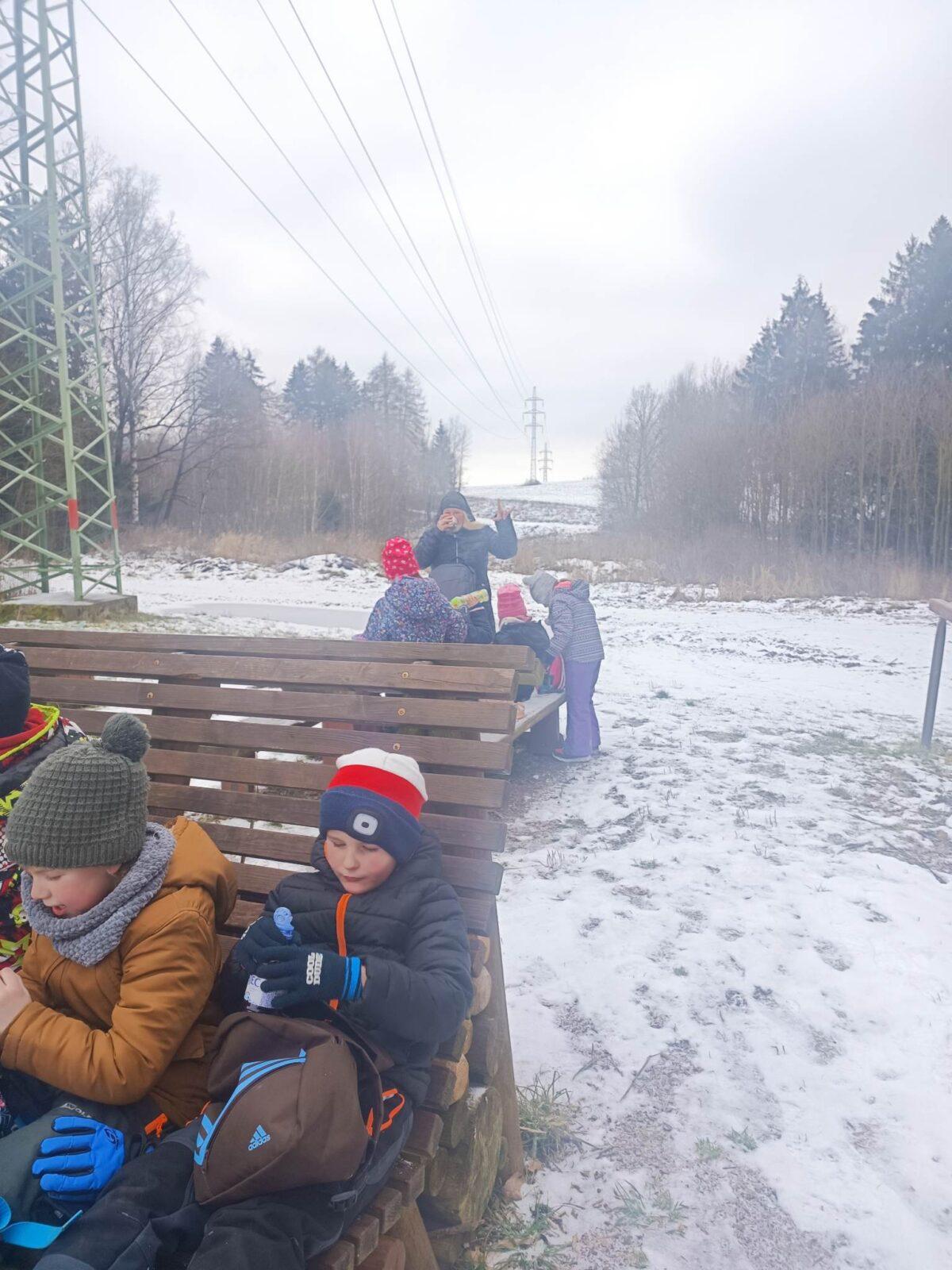 Výlet družinek po Naučné stezce - 1