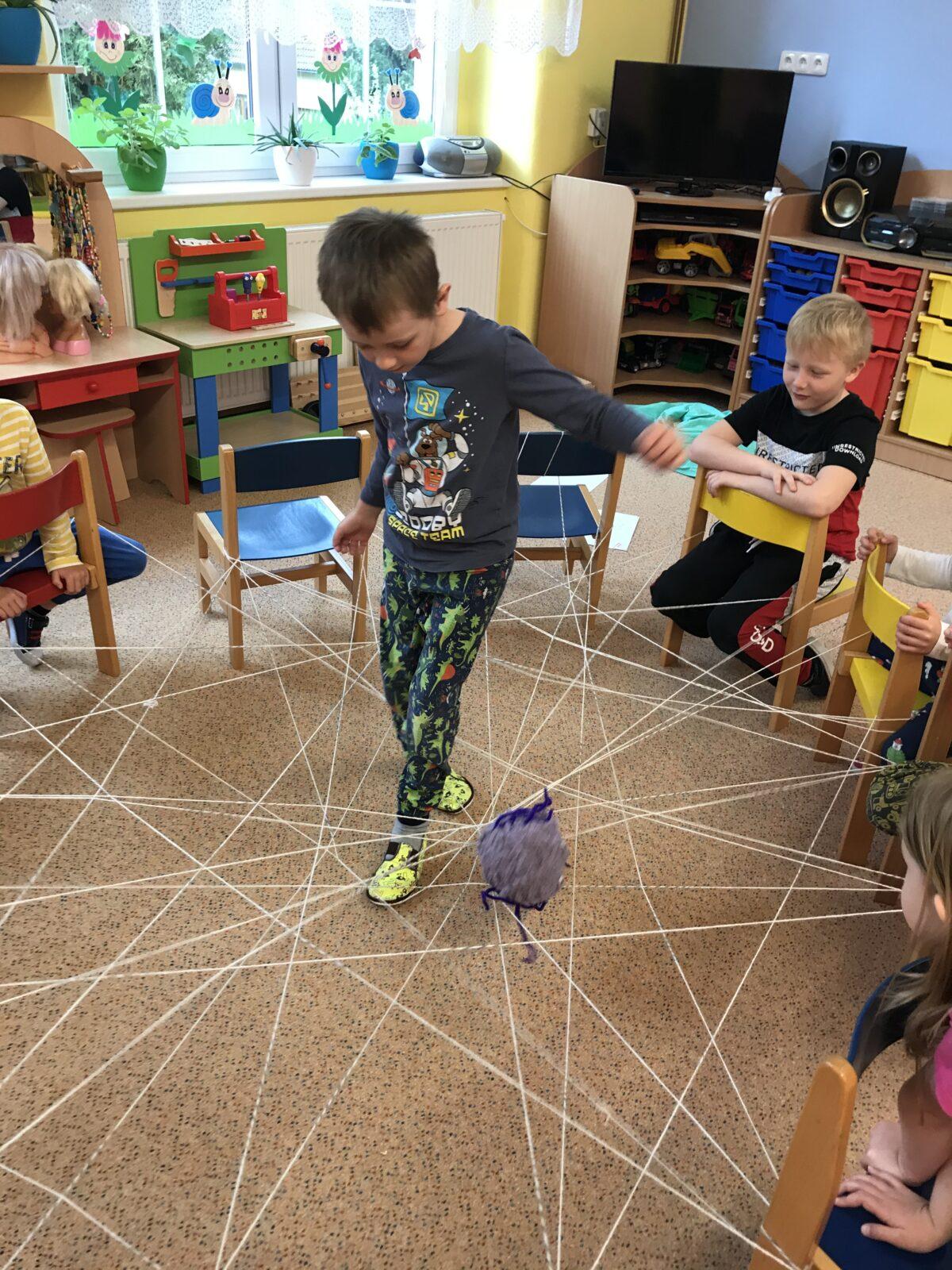 "Kam chodí broučci spát" - 27