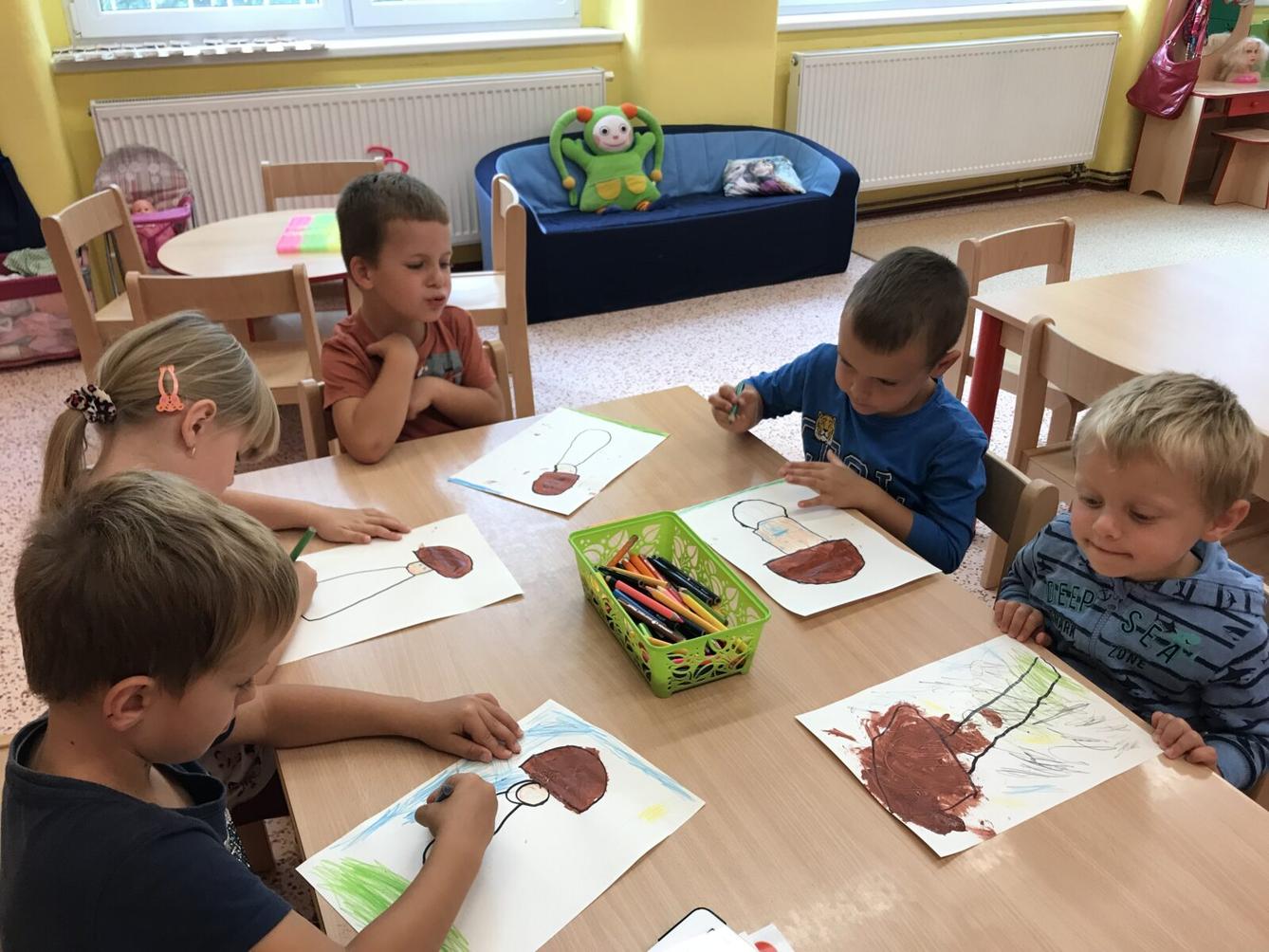 SOVIČKY: ,,LES" - 22