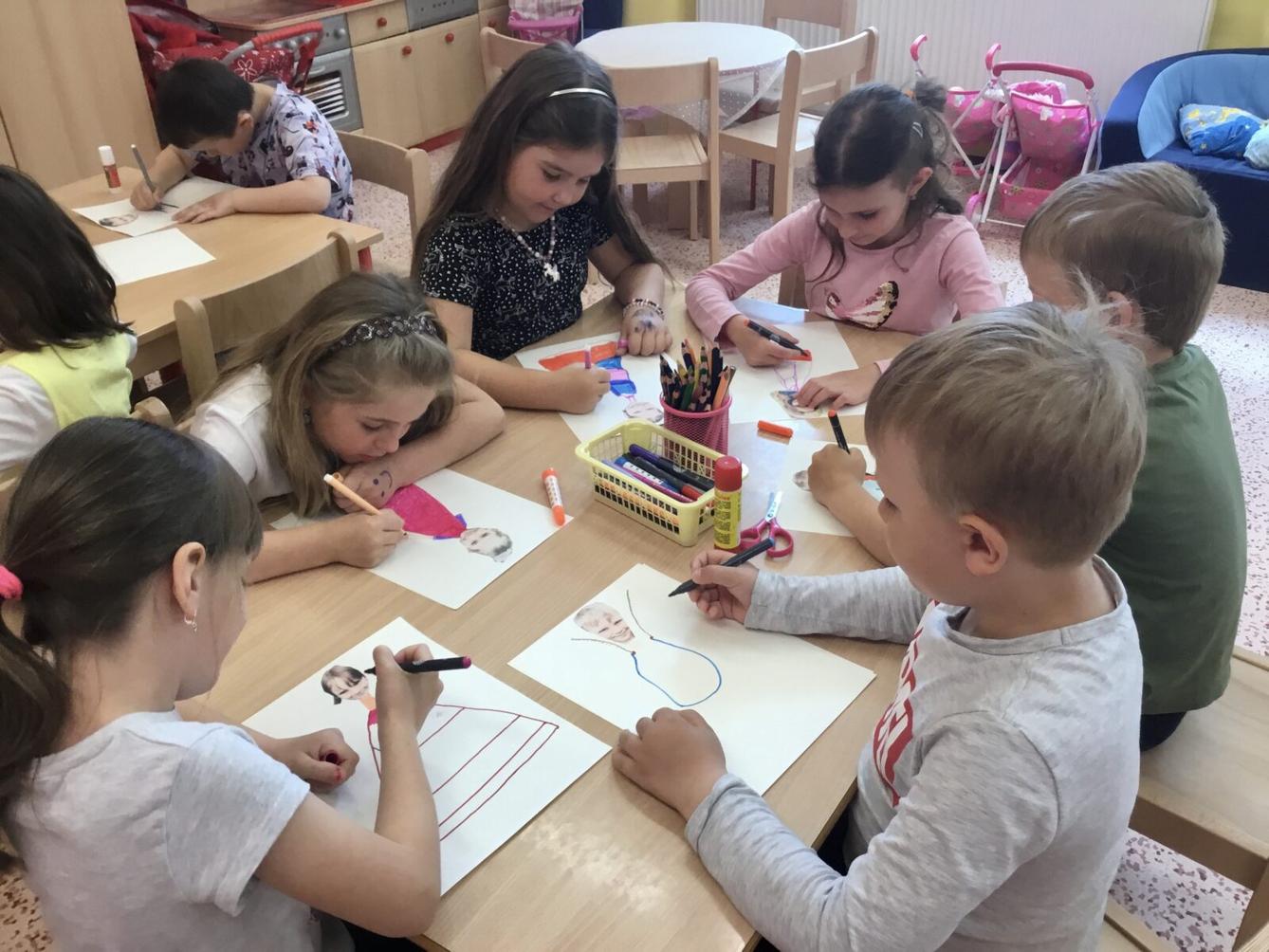 SOVIČKY: ,,DĚTI MAJÍ SVÁTEK" - 26