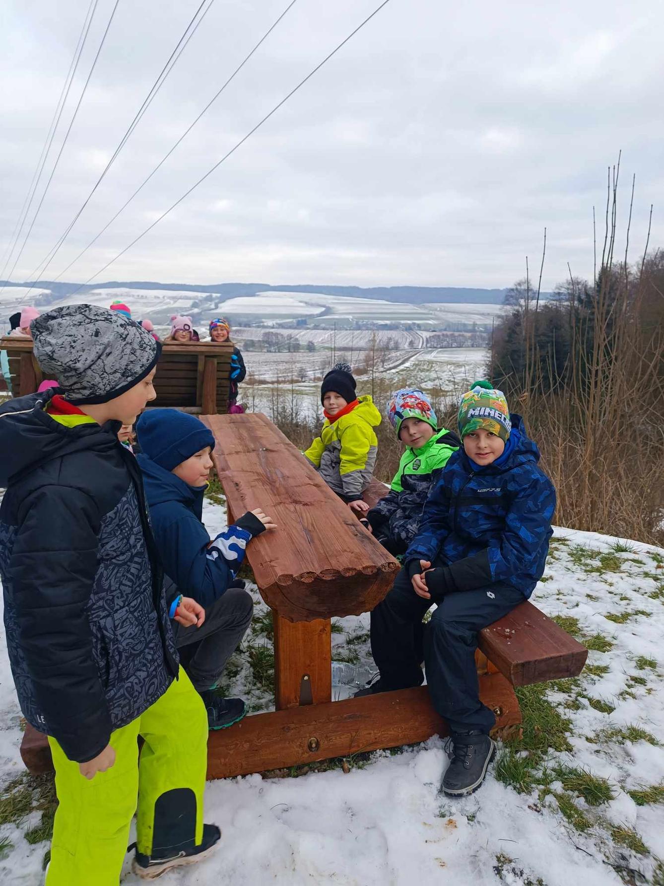 VZCHÁZKA K LESU - DRUŽINKA - 12