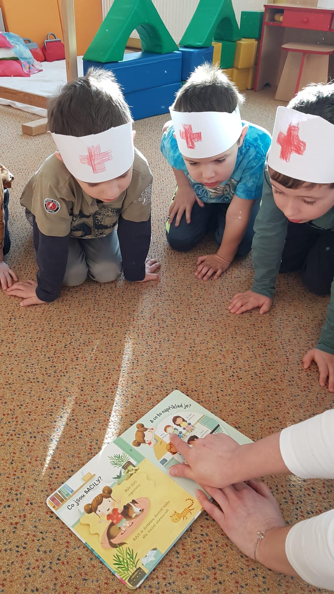 SOVIČKY: ,,ZDRAVÍ,NEMOC - KDYŽ ALENKA STŮNĚ" - 41