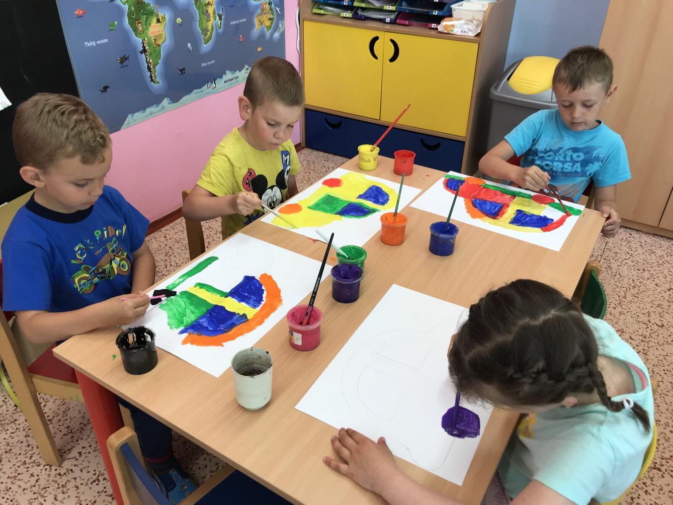 SOVIČKY: ,,AUTÍČKOVÁ ŠKOLKA" - 33