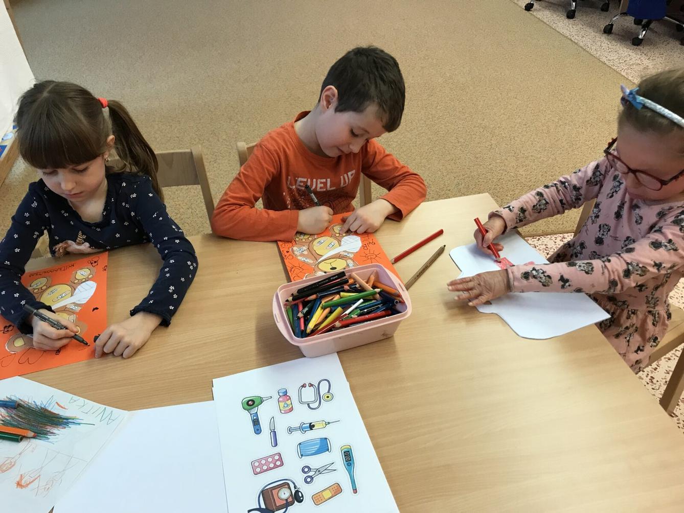 SOVIČKY: ,,ZDRAVÍ,NEMOC - KDYŽ ALENKA STŮNĚ" - 62