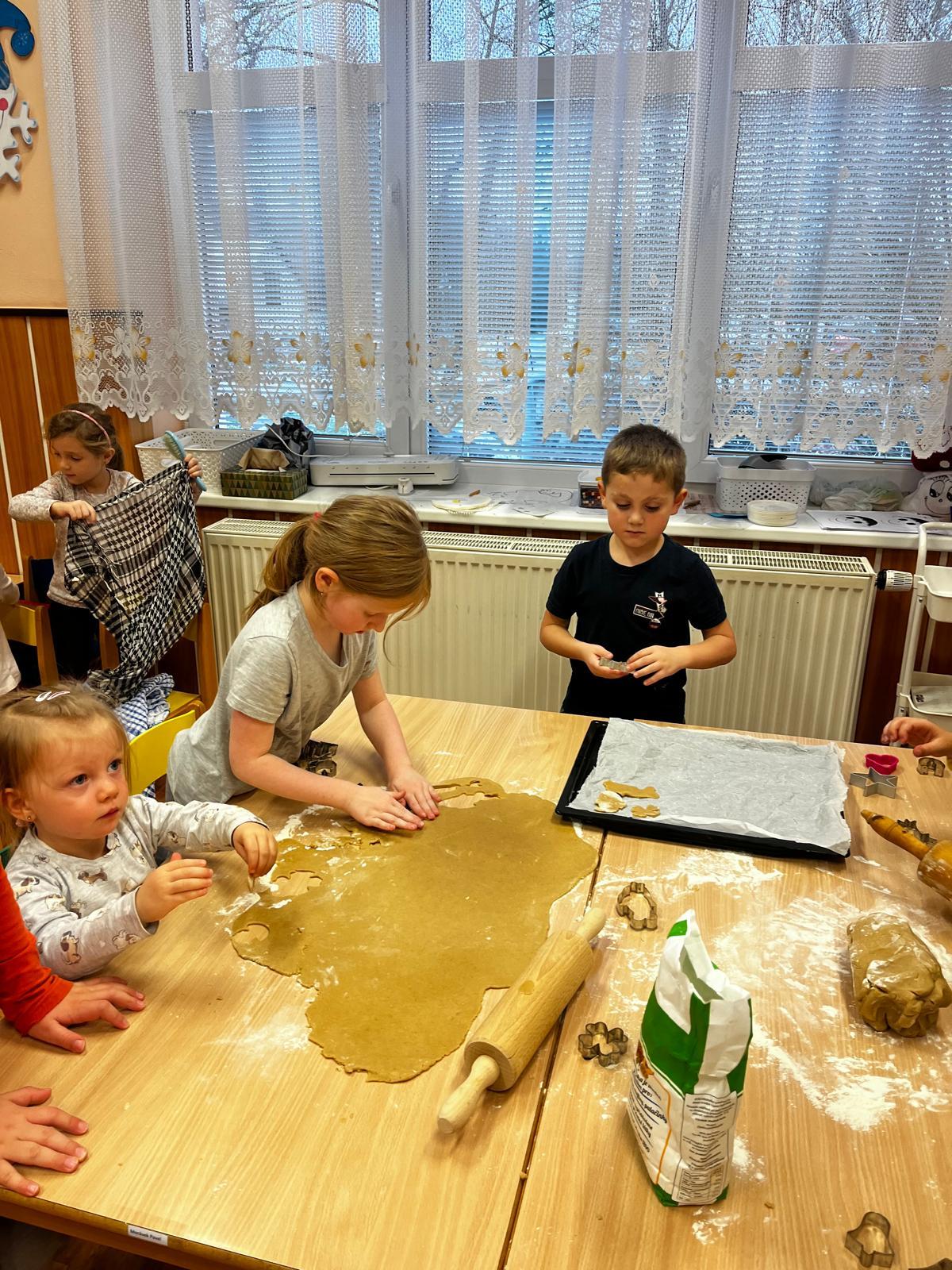 pečení perníčků - 10