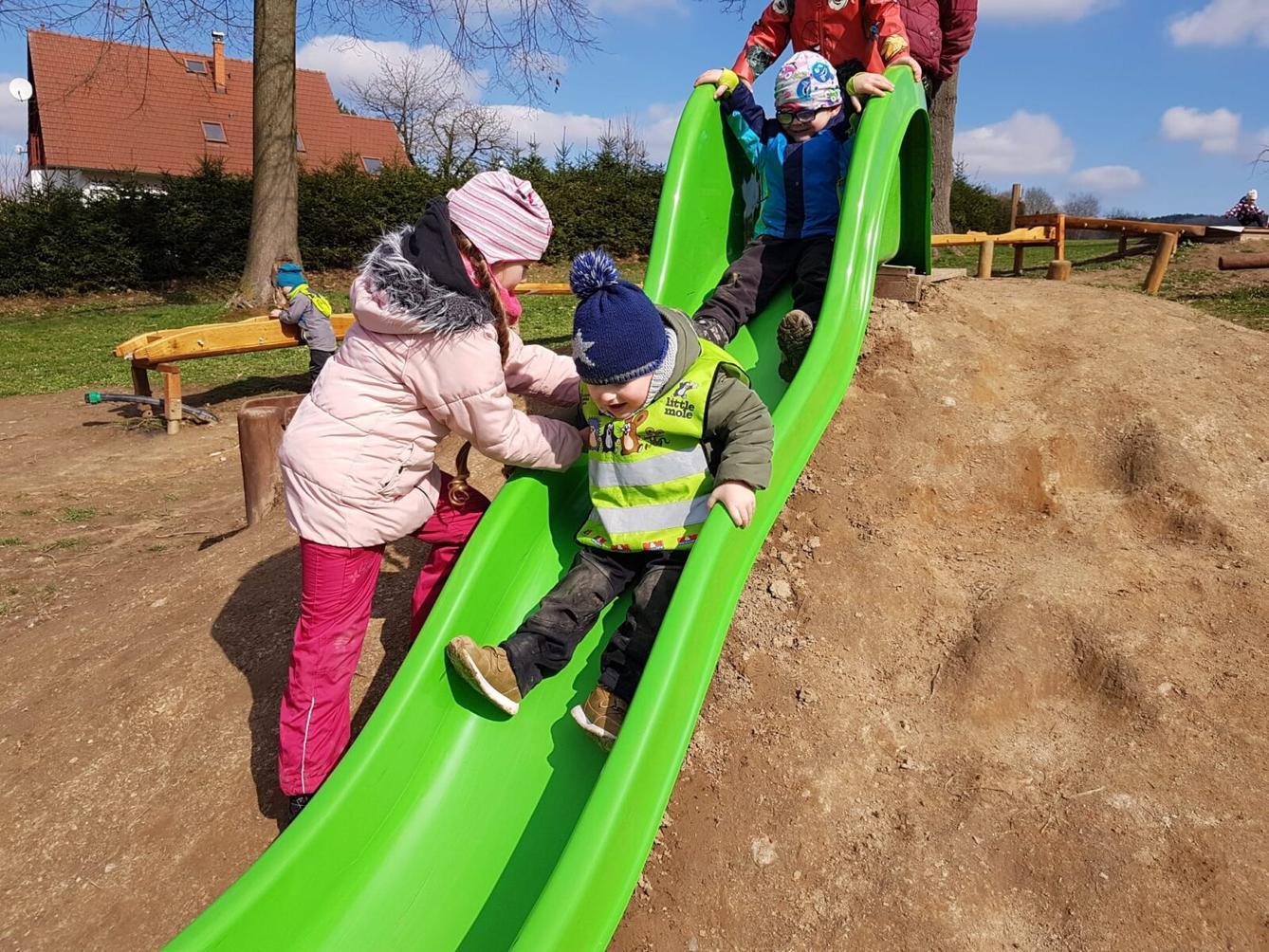 užíváme si pobyt venku - 22