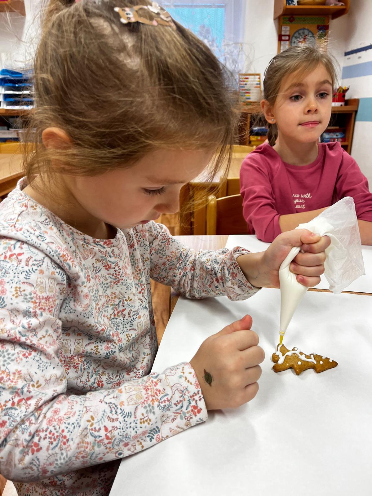 zdobení perníčků - 7